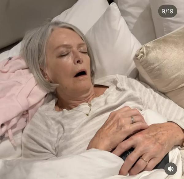 Кейт Бекинсейл призвала фанатов молиться за ее мать
Кейт Бекинсейл призвала фанатов молиться за ее мать