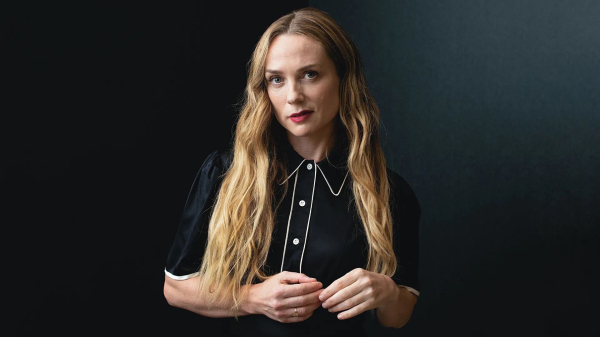 Керри Кондон Керри Кондон