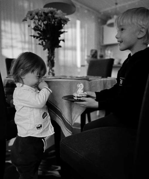 У солиста группы "Челси" Алексея Корзина умерла жена
У солиста группы "Челси" Алексея Корзина умерла жена