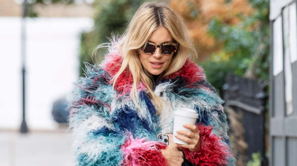 Не только черный: самые интересные цветовые сочетания этой зимы Не только черный: самые интересные цветовые сочетания этой зимы