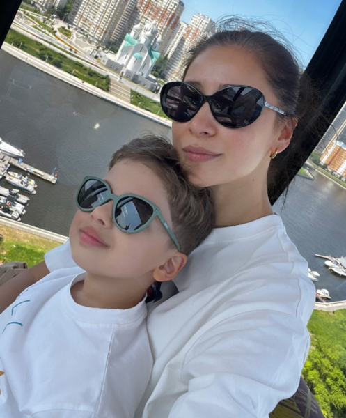 Равшана Куркова поделилась невероятно милыми фото с детьми Равшана Куркова поделилась невероятно милыми фото с детьми