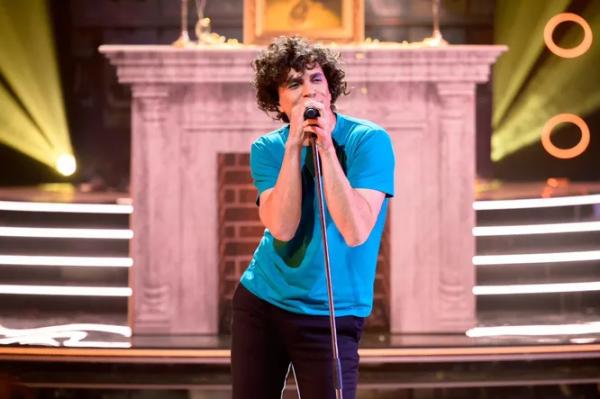 Вячеслав Макаров: о попадании в топ-3 лучших ведущих, шоу перевоплощений и творческих планах в новом году Вячеслав Макаров: о попадании в топ-3 лучших ведущих, шоу перевоплощений и творческих планах в новом году