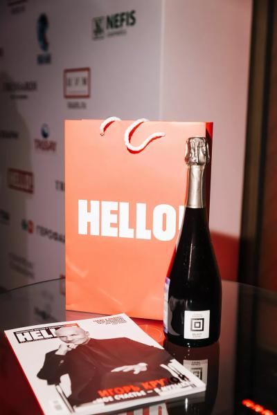 Игорь и Ольга Крутые, Филипп Киркоров, Дима Билан и другие на вечеринке журнала HELLO! на "Новой волне" в Казани
Игорь и Ольга Крутые, Филипп Киркоров, Дима Билан и другие на вечеринке журнала HELLO! на "Новой волне" в Казани