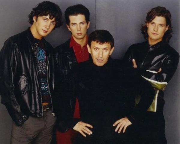 Звезда «ВИА Суперстар!» Илья Зудин о придирках жюри, общении с бывшими женами и новой любви