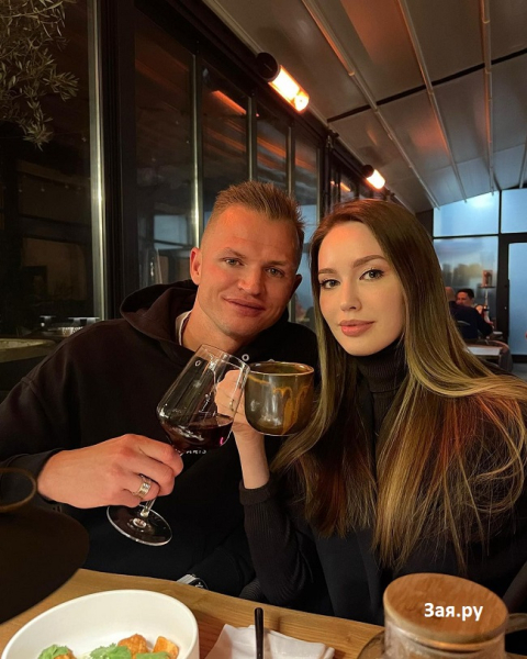 Дмитрий Тарасов и Анастасия Костенко отметили четвертый день рождения сына (видео)