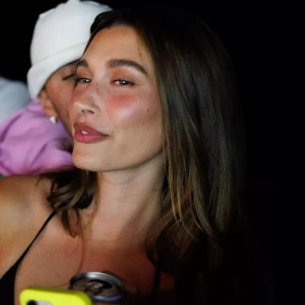 
                Джастин Бибер обнародовал редкие семейные фото, которые прежде не видел никто            