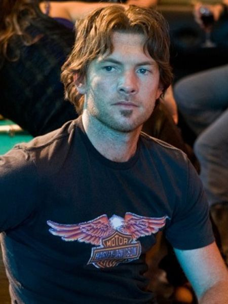 Сэм Уортингтон Сэм Уортингтон