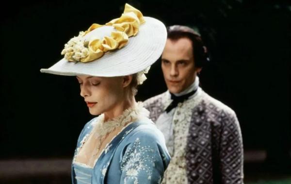 Джон Малкович впервые прокомментировал разрушительный роман с Мишель Пфайффер
Джон Малкович впервые прокомментировал разрушительный роман с Мишель Пфайффер