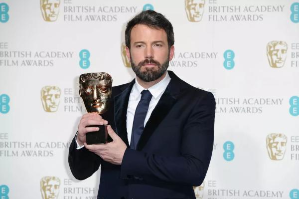 Бен Аффлек описал, какой тип женщин ему нравится
Бен Аффлек описал, какой тип женщин ему нравится