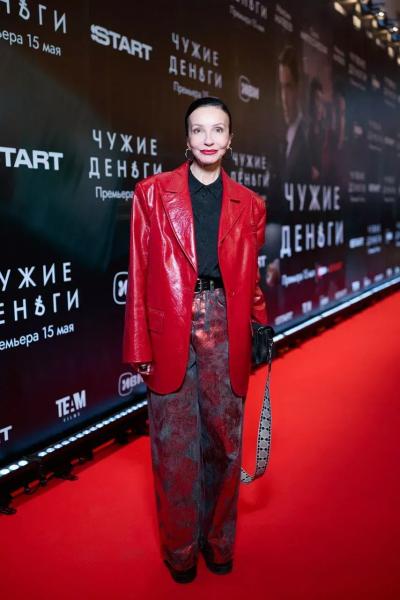 Максим Матвеев, Филипп Янковский, Гоша Куценко и другие звезды на светской премьере драмы "Чужие деньги"
Максим Матвеев, Филипп Янковский, Гоша Куценко и другие звезды на светской премьере драмы "Чужие деньги"