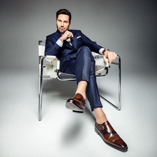 Александр Ревва за свой счет похоронил невероятно близкого человека Александр Ревва за свой счет похоронил невероятно близкого человека