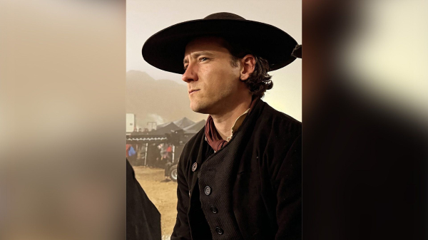 Льюис Пуллман Льюис Пуллман