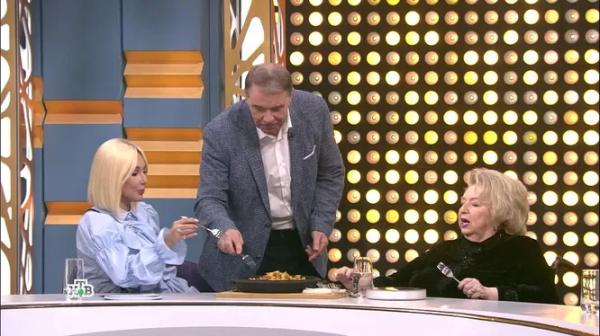 «Операция на позвоночнике прошла удачно»: Татьяна Тарасова заявила, что вновь начала ходить «Операция на позвоночнике прошла удачно»: Татьяна Тарасова заявила, что вновь начала ходить