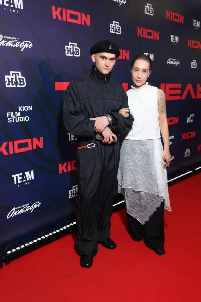 Даниил Страхов, Сергей Гилев, Максим Матвеев и Елизавета Боярская: светская премьера сериала “Тоннель”
Даниил Страхов, Сергей Гилев, Максим Матвеев и Елизавета Боярская: светская премьера сериала “Тоннель”