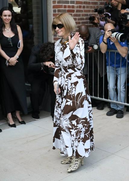 Гвинет Пэлтроу, Сьюки Уотерхаус и Оливия Уайлд на показе в Нью-Йорке
Гвинет Пэлтроу, Сьюки Уотерхаус и Оливия Уайлд на показе в Нью-Йорке