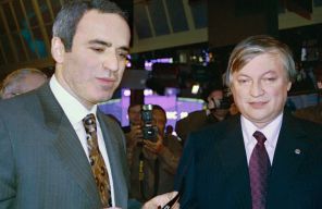 Анатолий Карпов