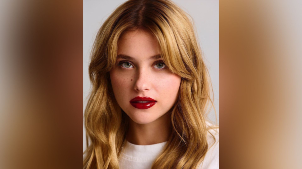 Николь Уоллес Николь Уоллес