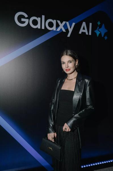 Андрей Малахов, Анастасия Уколова и Наталья Бардо на презентации новых технологий в Москве
Андрей Малахов, Анастасия Уколова и Наталья Бардо на презентации новых технологий в Москве