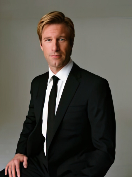 Аарон Экхарт Аарон Экхарт