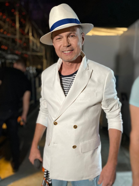 Вдова Владимира Левкина на открытии его памятника обратилась к поклонникам Вдова Владимира Левкина на открытии его памятника обратилась к поклонникам