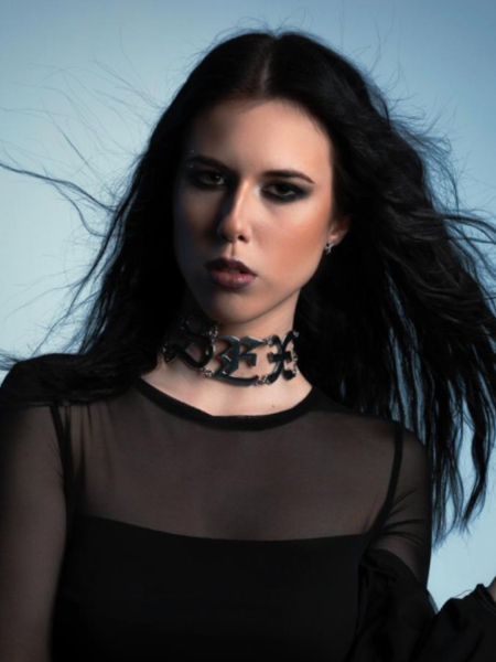 Влада Майданова