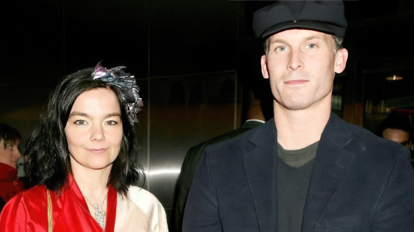 Бьорк Бьорк