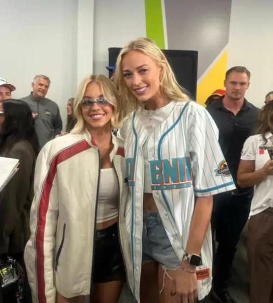 Сидни Суини встретилась с бывшим женихом
Сидни Суини встретилась с бывшим женихом