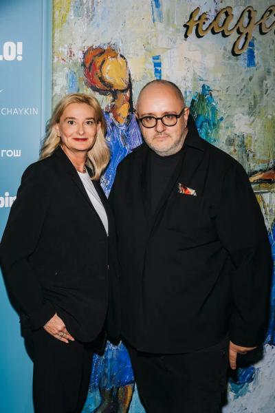 Игорь Крутой, Николай Басков, Лолита, Виктория Токарева, Геннадий Хазанов: гости презентации новой книги Аллы Крутой
Игорь Крутой, Николай Басков, Лолита, Виктория Токарева, Геннадий Хазанов: гости презентации новой книги Аллы Крутой