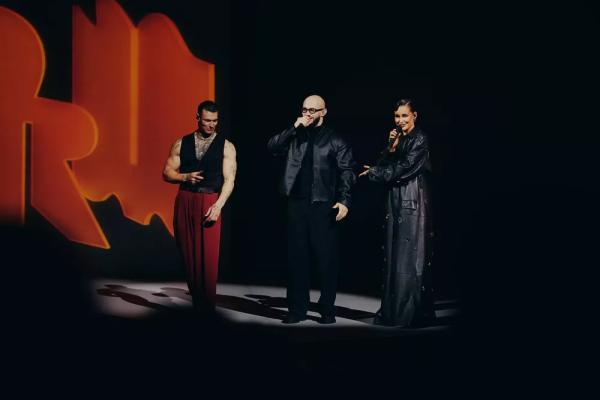 MONA, Ваня Дмитриенко, Seville: в Москве подвели главные музыкальные итоги года
MONA, Ваня Дмитриенко, Seville: в Москве подвели главные музыкальные итоги года