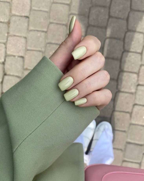 На свидание с августом: топ−5 идей теплого маникюра, чтобы проводить лето стильно На свидание с августом: топ−5 идей теплого маникюра, чтобы проводить лето стильно