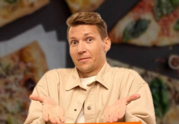 Олег Солнцев: «Фанаты говорят, что новый ведущий „НашПотребНадзор“ перенимает мои интонации и стиль» Олег Солнцев: «Фанаты говорят, что новый ведущий „НашПотребНадзор“ перенимает мои интонации и стиль»