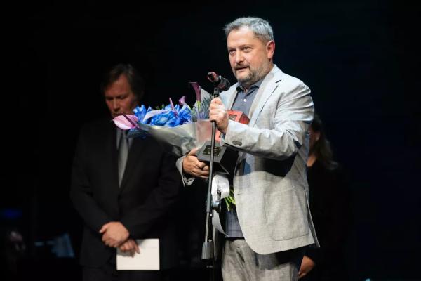 Юлия Пересильд, Евгений Миронов, Константин Райкин и другие на презентации нового сезона в Театре Наций
Юлия Пересильд, Евгений Миронов, Константин Райкин и другие на презентации нового сезона в Театре Наций