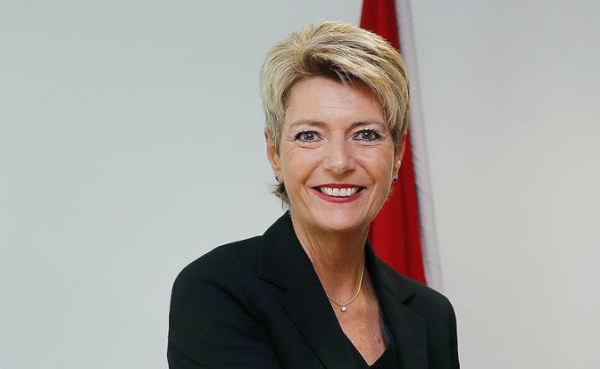 Карин Келлер-Зуттер Карин Келлер-Зуттер