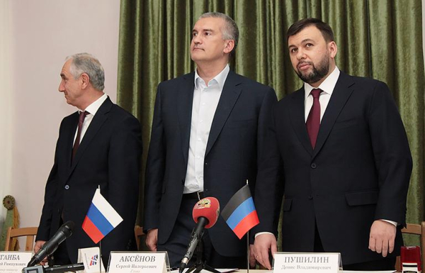 Денис Пушилин