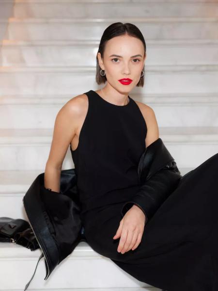 Максим Матвеев, Филипп Янковский, Гоша Куценко и другие звезды на светской премьере драмы "Чужие деньги"
Максим Матвеев, Филипп Янковский, Гоша Куценко и другие звезды на светской премьере драмы "Чужие деньги"