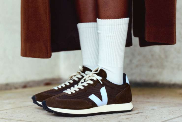 Белое не надевать: какие кроссовки больше не в моде, и какие искать в магазине Белое не надевать: какие кроссовки больше не в моде, и какие искать в магазине