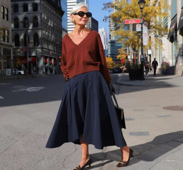 Что надеть маме на День знаний: элегантные решения для школьной линейки Что надеть маме на День знаний: элегантные решения для школьной линейки