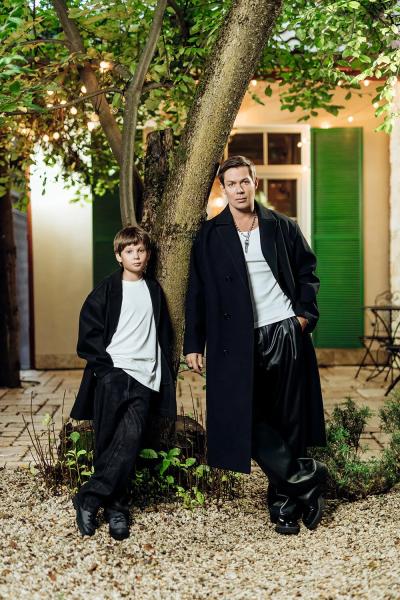 Стас Пьеха: "Хочу понять себя и то, как все устроено в этом мире"
Стас Пьеха: "Хочу понять себя и то, как все устроено в этом мире"