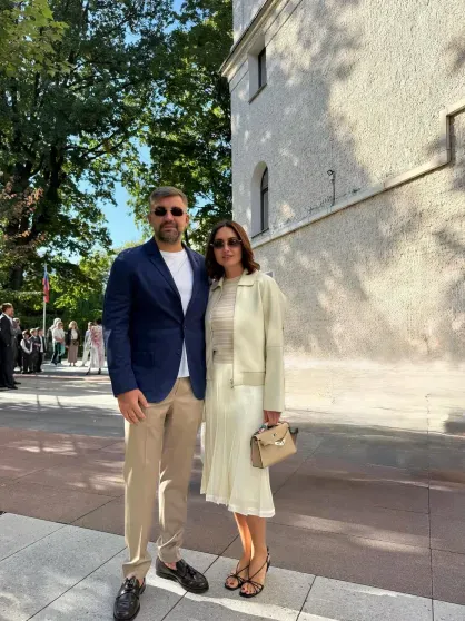 Агата Муцениеце, Полина и Дмитрий Дибровы, Сергей Лазарев, Яна Рудковская: звёзды отвели детей в школу 1 сентября