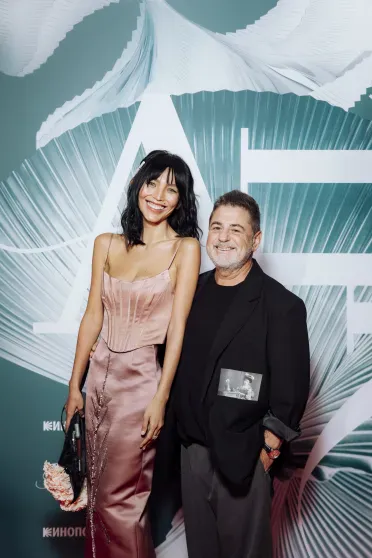 Александр Цекало с женой Дариной Эрвин впервые за долгое время вышли в свет в Москве