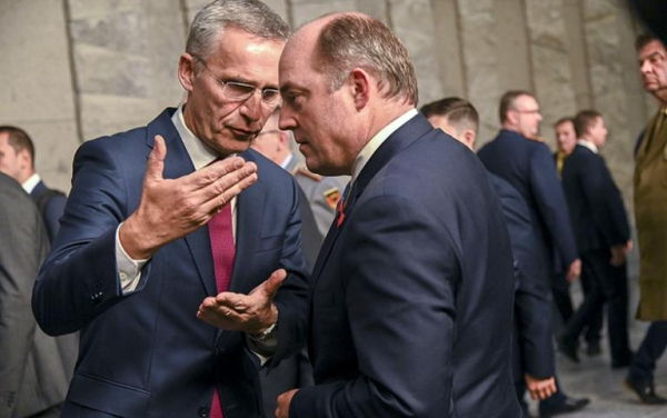 Бен Уоллес Бен Уоллес