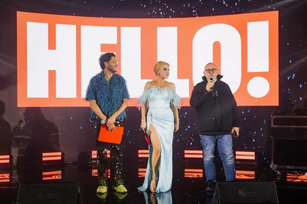 Игорь и Ольга Крутые, Филипп Киркоров, Дима Билан и другие на вечеринке журнала HELLO! на "Новой волне" в Казани
Игорь и Ольга Крутые, Филипп Киркоров, Дима Билан и другие на вечеринке журнала HELLO! на "Новой волне" в Казани