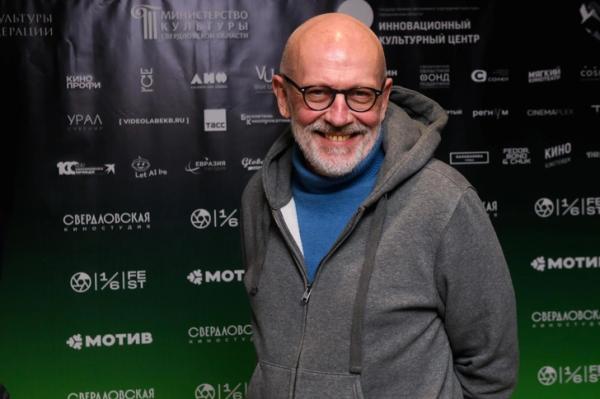 Александр Гордон — о детях от разных жен, скандалах на Первом канале, американском гражданстве и Алле Пугачевой Александр Гордон — о детях от разных жен, скандалах на Первом канале, американском гражданстве и Алле Пугачевой