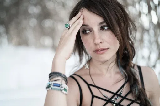 Мрачное пророчество? Что скандальная Лена Миро писала про отношения Анны Седоковой и Яниса Тиммы