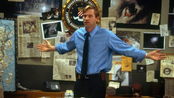 Аарон Экхарт Аарон Экхарт