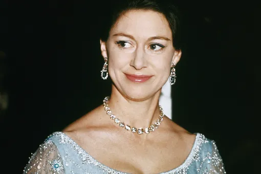 Хулиганка и изменница: удивительная жизнь принцессы Маргарет Хулиганка и изменница: удивительная жизнь принцессы Маргарет