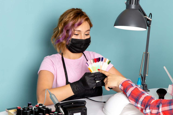 Что такое денежный маникюр: раскрываем тайну вирусного тренда Что такое денежный маникюр: раскрываем тайну вирусного тренда