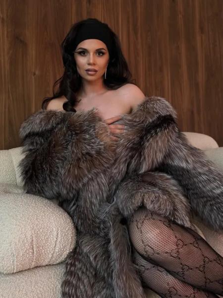 «Перевел на карту ребенка 75 рублей!»: Алиану Устиненко возмутили попытки Александра Гобозова снизить алименты «Перевел на карту ребенка 75 рублей!»: Алиану Устиненко возмутили попытки Александра Гобозова снизить алименты