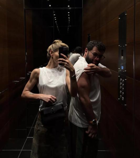 Navai впервые рассказал об отношениях с Анастасией Мироновой
Navai впервые рассказал об отношениях с Анастасией Мироновой