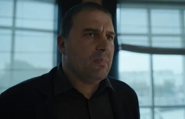 "Чтобы не пришили пропаганду". Максима Виторгана "заменили" в сериале "Бар "Один звонок" на фоне его позиции о СВО "Чтобы не пришили пропаганду". Максима Виторгана "заменили" в сериале "Бар "Один звонок" на фоне его позиции о СВО